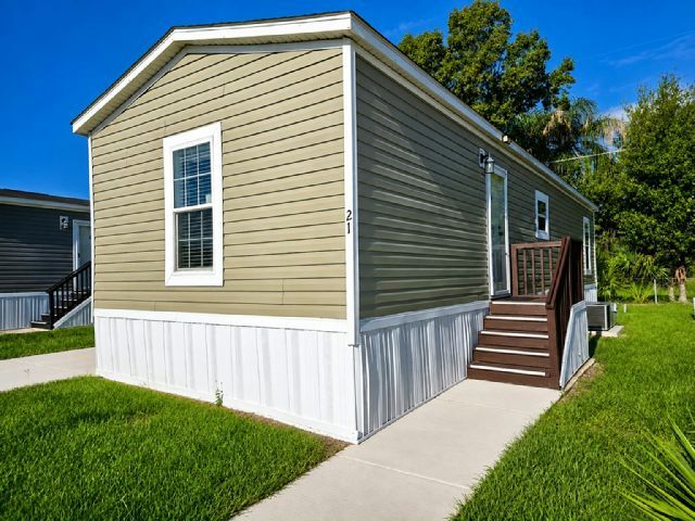 Photo - 21 Stebbins Dr
