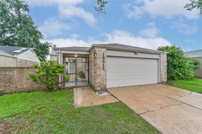 Building Photo - 18515 Meadows Way Dr