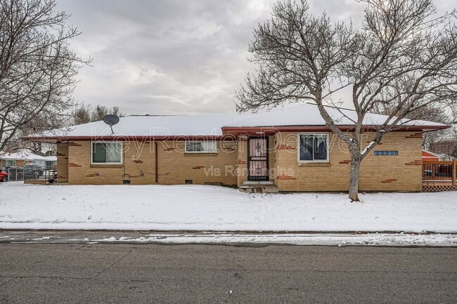 Photo - 3595 Grape St