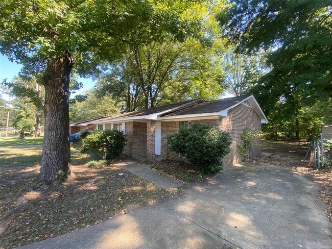 Photo - 4113 Piedmont Dr