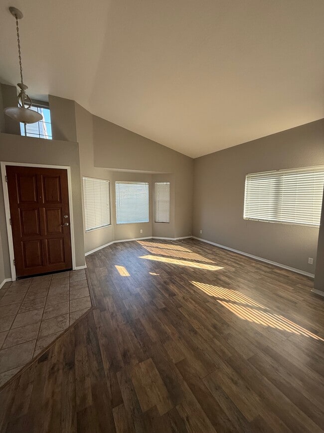 Photo - 39387 Via Temprano