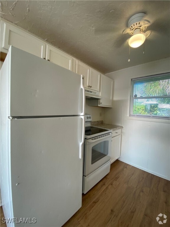 Building Photo - 3215 Jeffcott St Rental