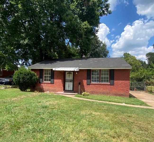 Building Photo - 2846 Flora Ave Rental