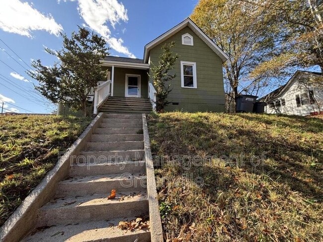 Building Photo - 1 W 6th St