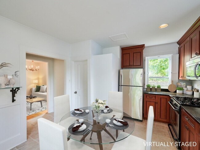 Photo - 51 Montrose St