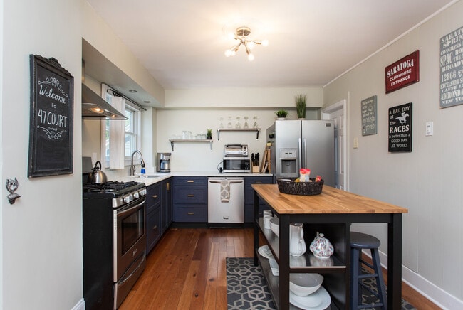 Cocina - 47 Court St Unidad Front