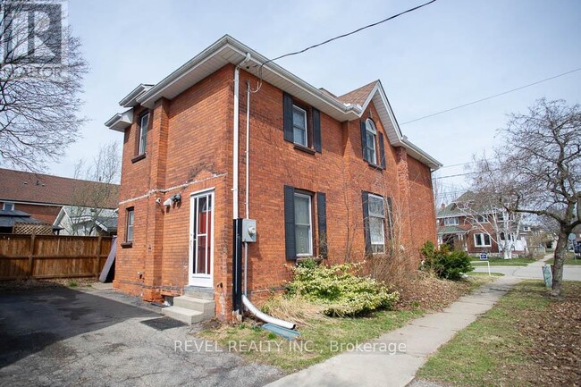 Photo - 193 Chatham St