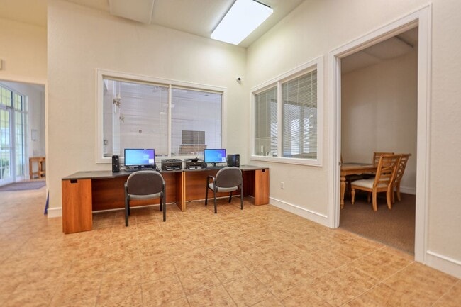 Photo - 8294 Key Royal Cir