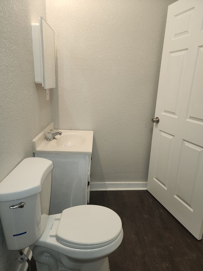 Photo - 599 Huron Ave