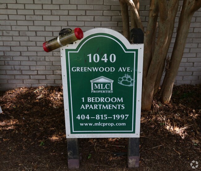 Photo - 1040 Greenwood Avenue