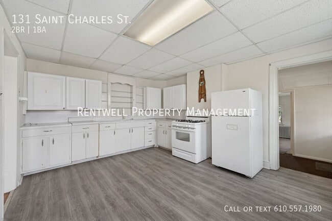 Photo - 131 St Charles St