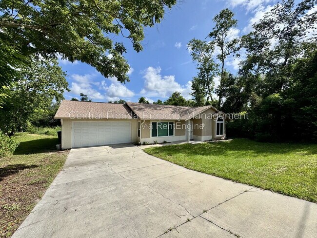 Photo - 658 Elwood St