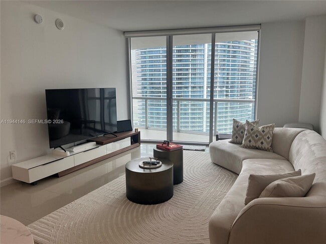 Building Photo - 475 Brickell Ave Unit 3514