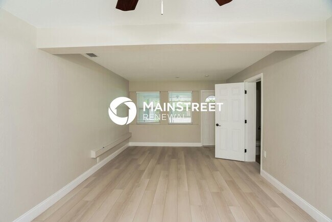 Photo - 3 Bedroom Pet-Friendly Home in BRADENTON, ...