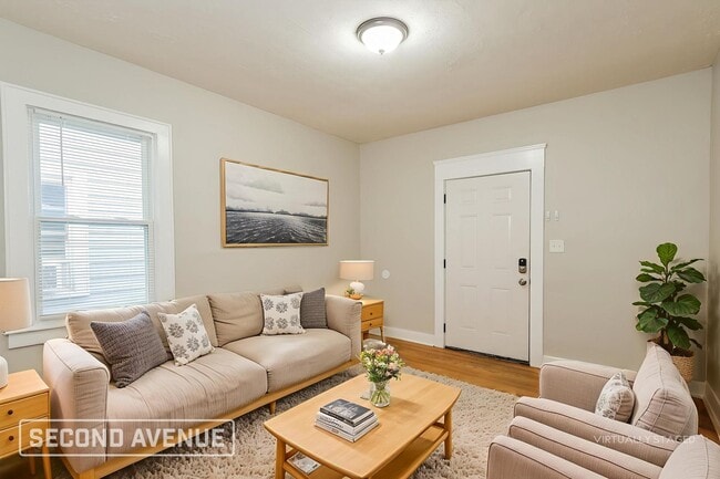 Photo - 459 S 41st St