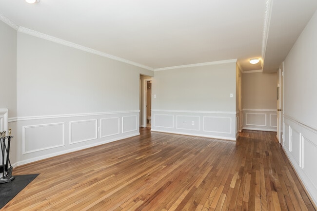 Photo - 1910 T St NW Unit 24