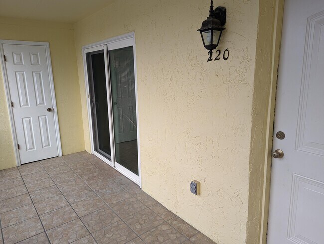 Photo - 3135 Shady Dell Ln