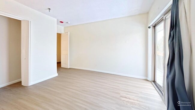 Photo - Hill Gardens Condo Association