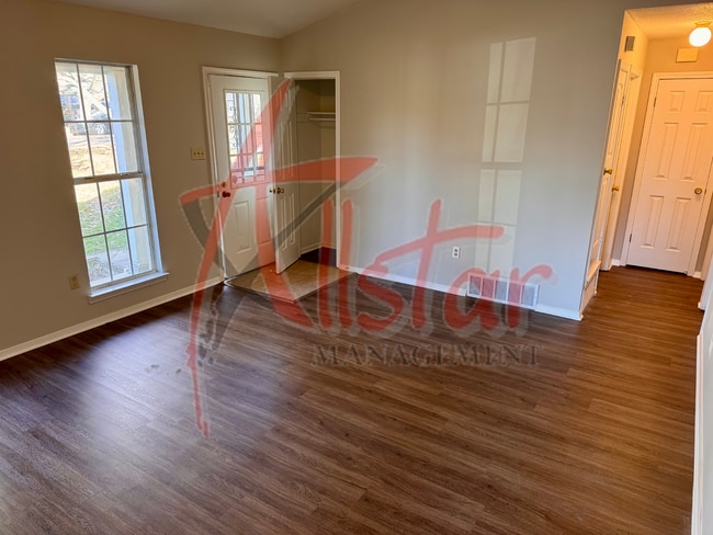 Photo - 6440 Lynnfield Rd