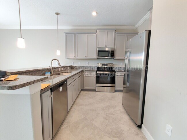 Photo - 1312 White Fox Run