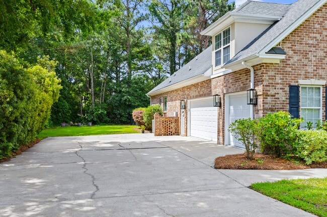 Photo - Richmond Hill's North Buckhead - Chastain ...