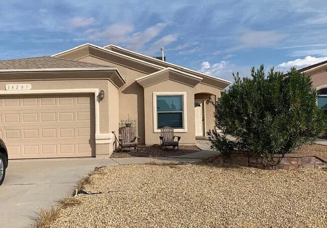 Photo - 14207 North Point Ave