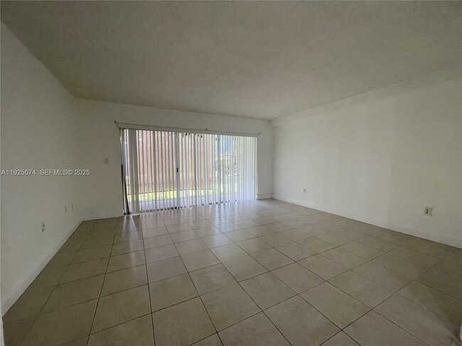 Photo - 9375 Fontainebleau Blvd Unit L119