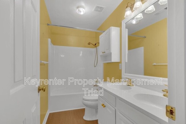 Photo - 5420 Whitley Way