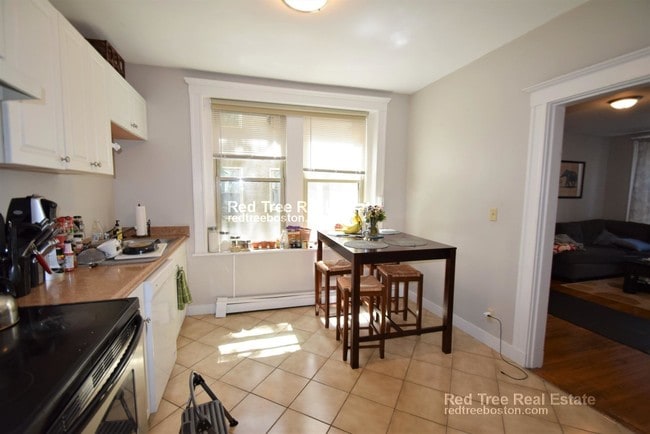 Photo - 32 Ransom Rd Unit 1