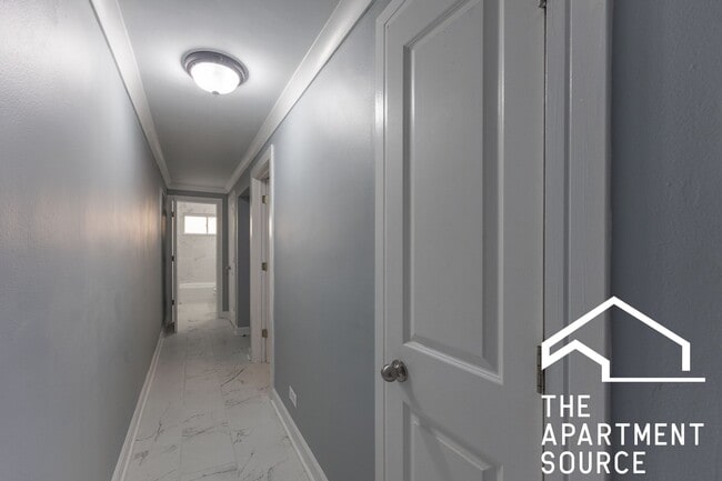 Photo - 2754 W North Shore Ave Unit 2754 West North Shore Ave