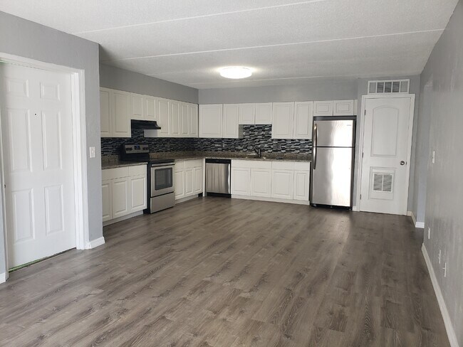 Photo - 1620 S Palmetto Ave