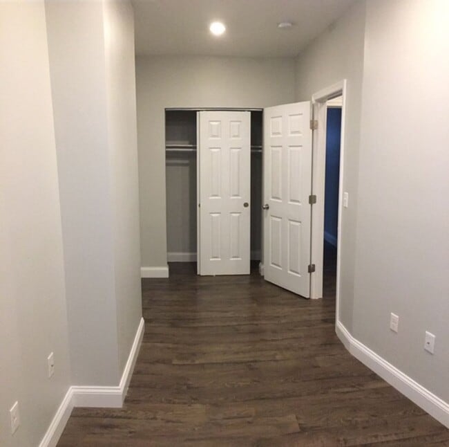 Photo - 2501 17th St NW Unit A