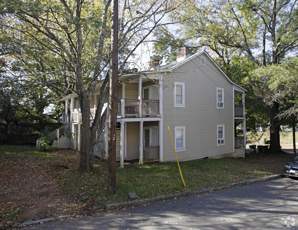 Photo - 110 SE Pearl St