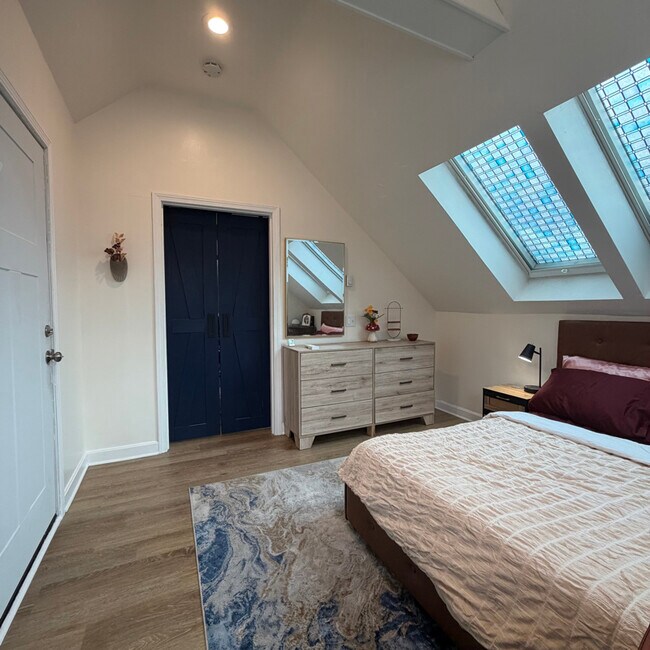 Photo - 12 Ludlow St Unit 3