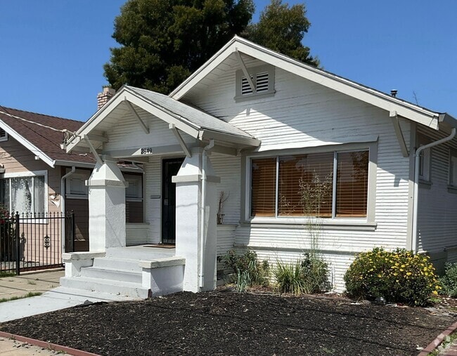 Building Photo - 2849 62nd Ave Rental