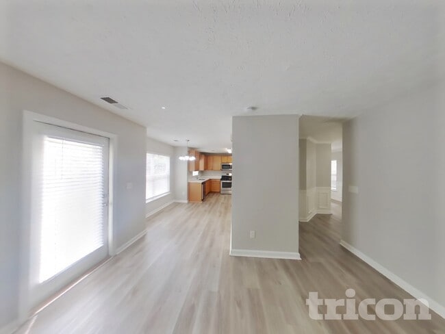 Photo - 8292 Eastshore Dr