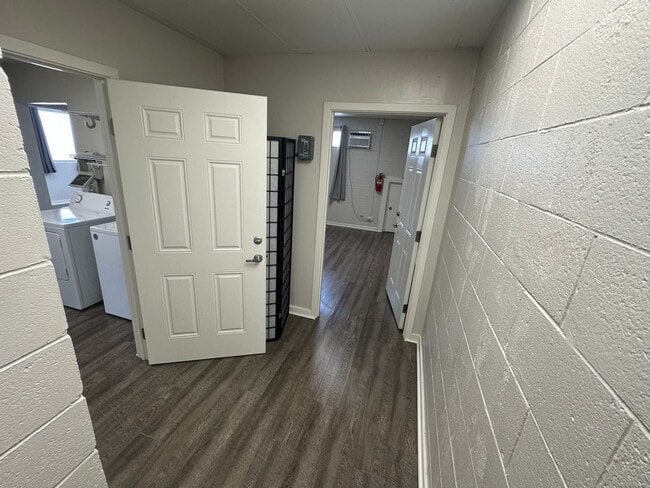 Photo - Roger and Darlene Wong Trust Unit A