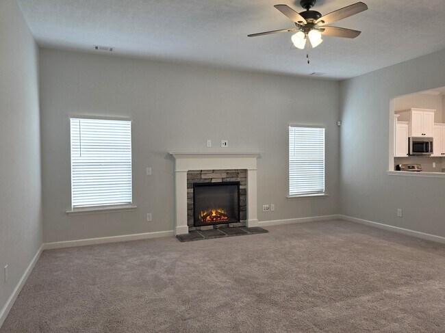 Photo - 1298 Elbron Dr