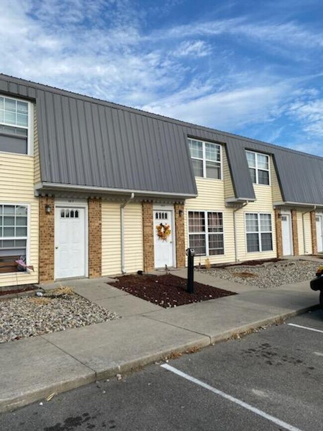 New Listing! Rental House Rental in Albion, IN