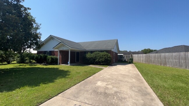 Building Photo - 754 Melissa Dr