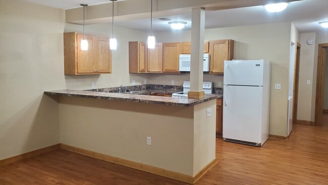 Building Photo - 111 Michigan Ave Unit L2