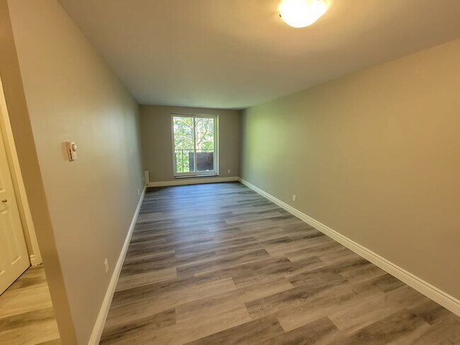 Photo - 385 Division St Unit 307