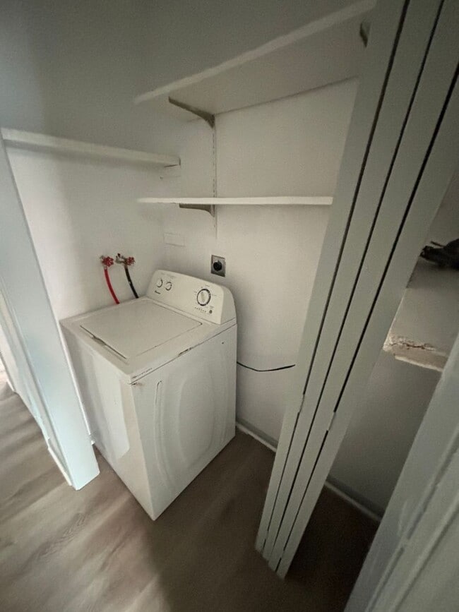 Photo - Beautiful 4 Bedroom 1.5 Bath House in Pottstown!