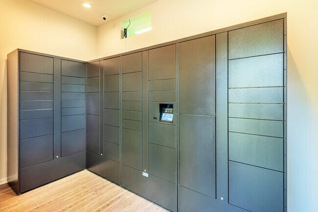 Cheswyck at Ballantyne Apartments For Rent in Charlotte