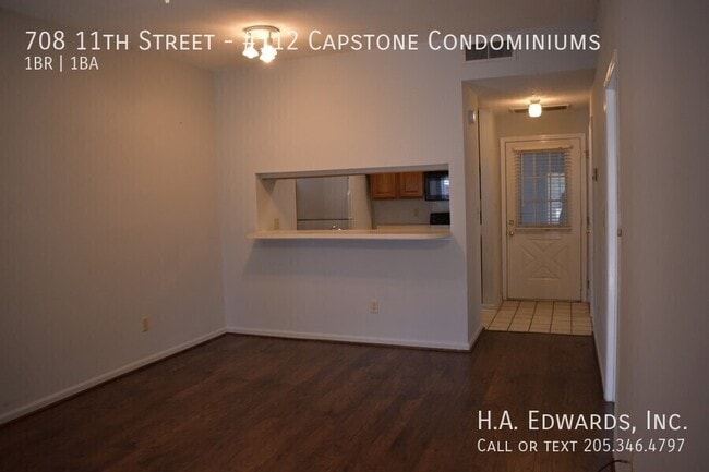 Building Photo - 708 11th St Unit #112 Capstone Condominiums