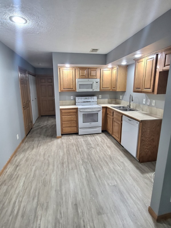 Photo - 7003 Heim Rd Unidad B