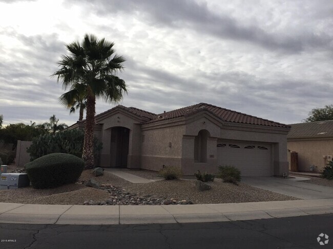 Building Photo - 853 W Raven Dr Rental