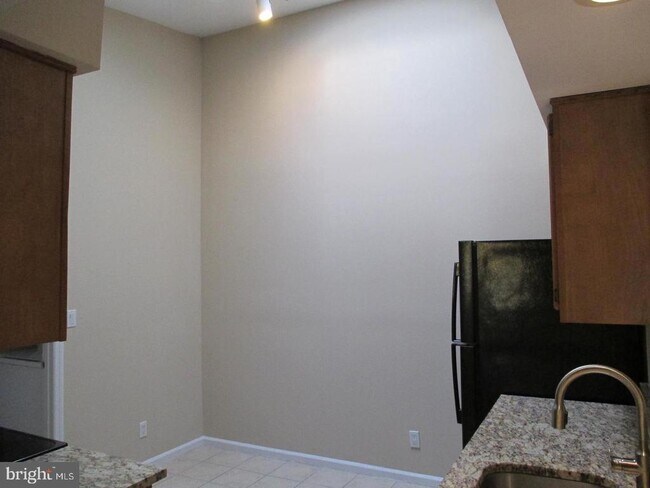 Photo - 7502 Ashby Ln Unit K