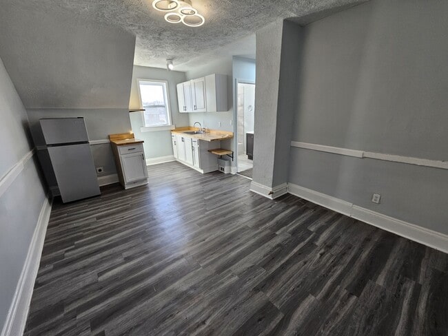 Photo - 12405 Signet Ave