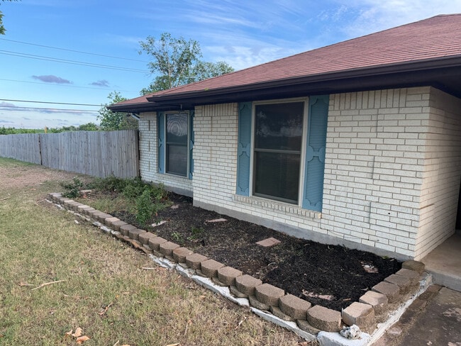 Room in House on Magic Hill Dr